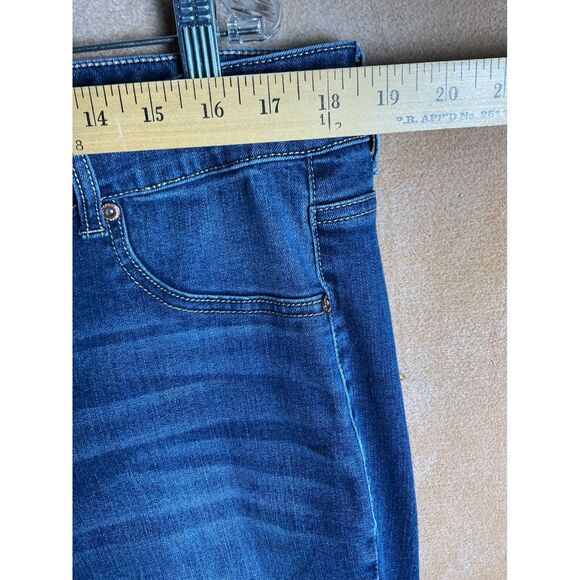 Maurices Womens Blue Denim Skinny Jeans Size 18W Regular Fit - Picture 4 of 6